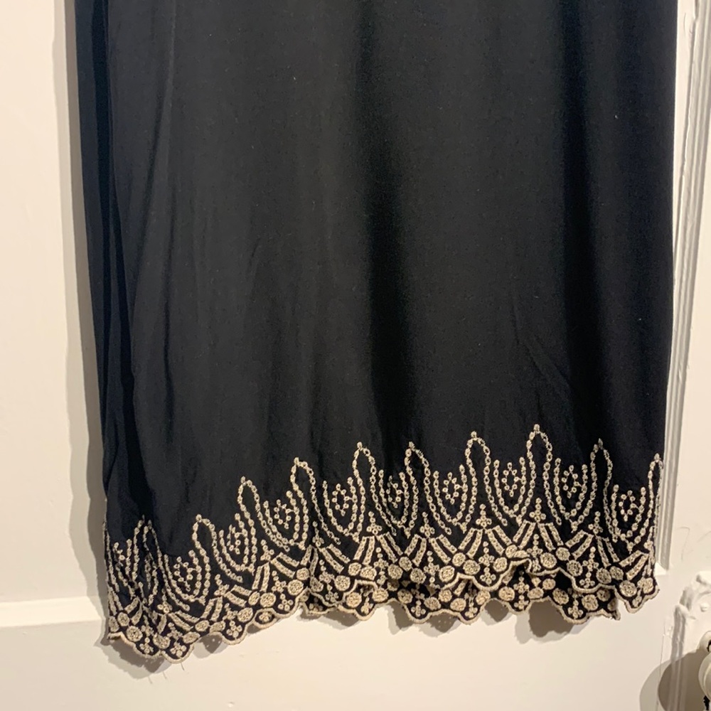 Seraphine little black dress for nursing and maternity - Picture 9 of 10
